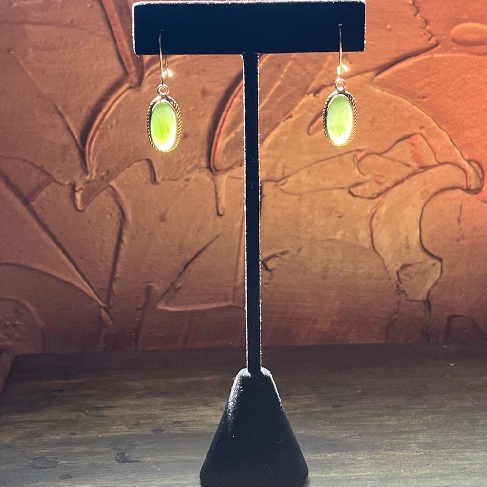 Antique Estate Nephrite Jade Earrings Set in Real Solid Gold 14k